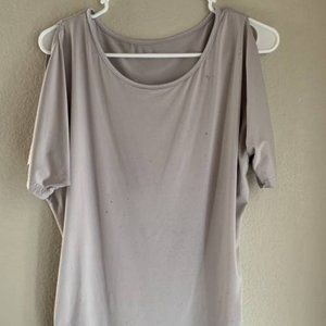 Rose-grey winged top